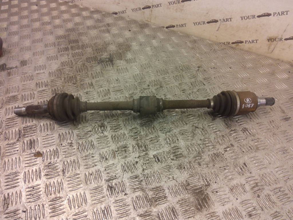 Mitsubishi outlander 2018 правая сторона приводной вал задняя Недорого