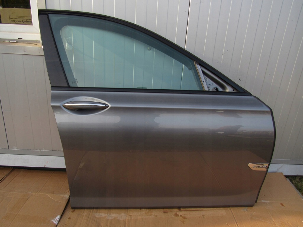 фото №1, Bmw 7 fo1 правое передние дверь silbergrau a52