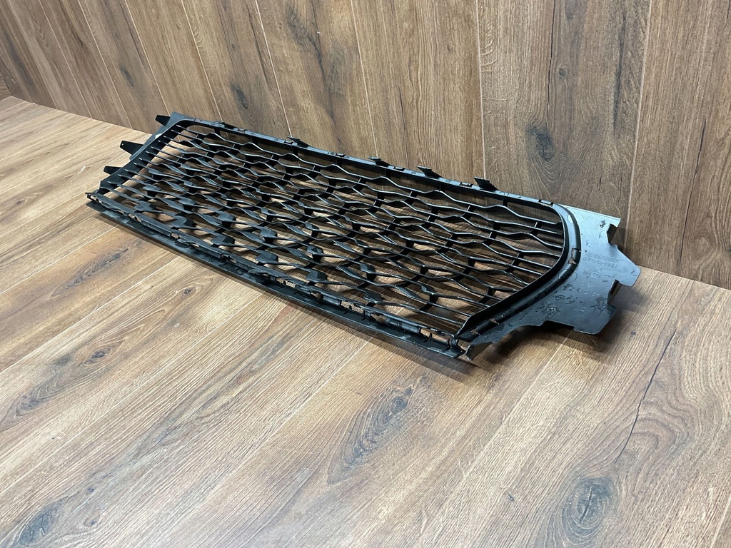 фото №8, Решітка бампера середня перед duster ii 622545490r