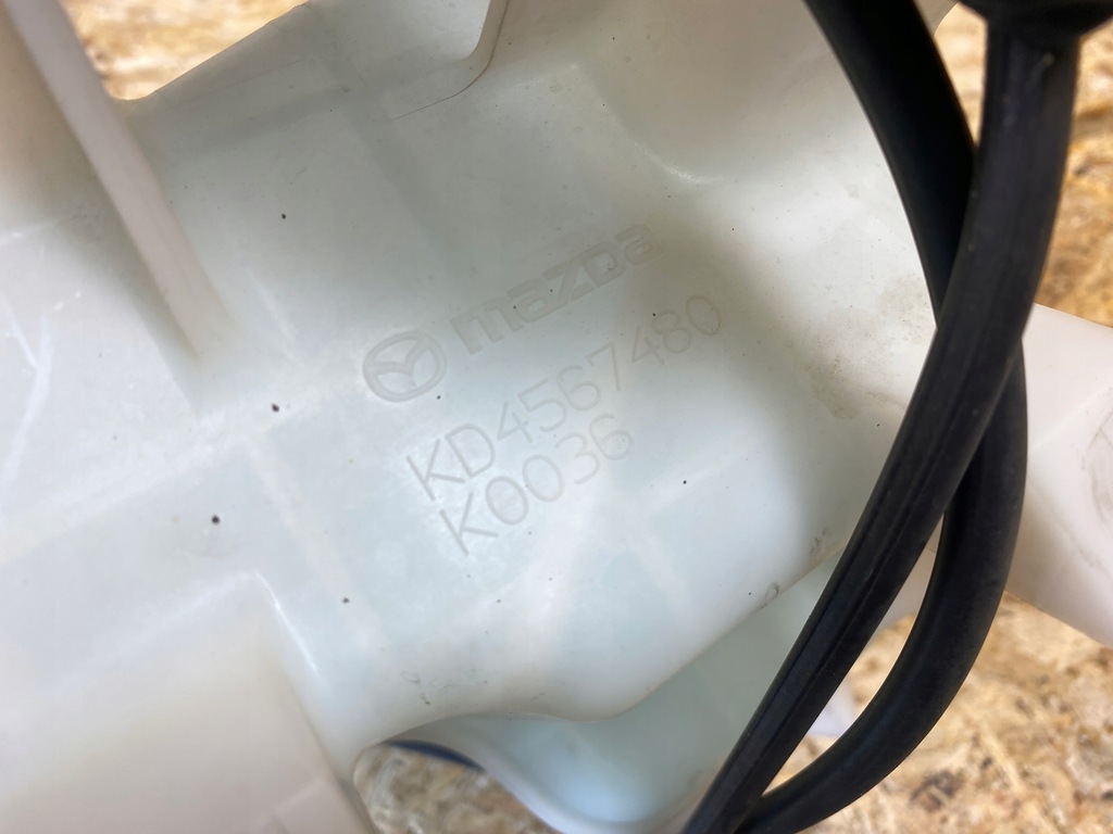 фото №9, Бак омивача помпа mazda cx-5 i kd4567480 2012-