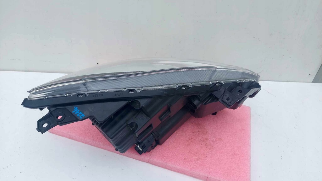 фото №8, Suzuki swift mk8 лампа ліва перед передня full led 2214