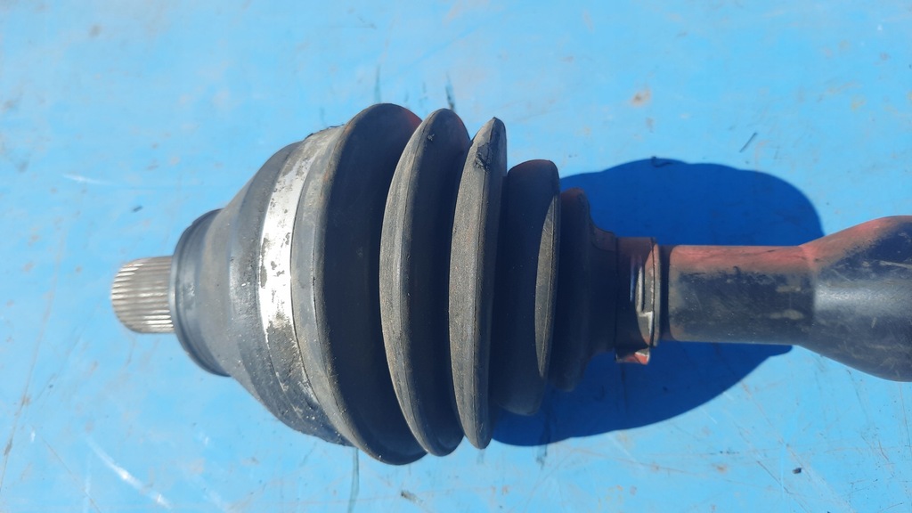 фото №5, Приводной вал левая volvo xc70 ii 2.4 d5 p31259467