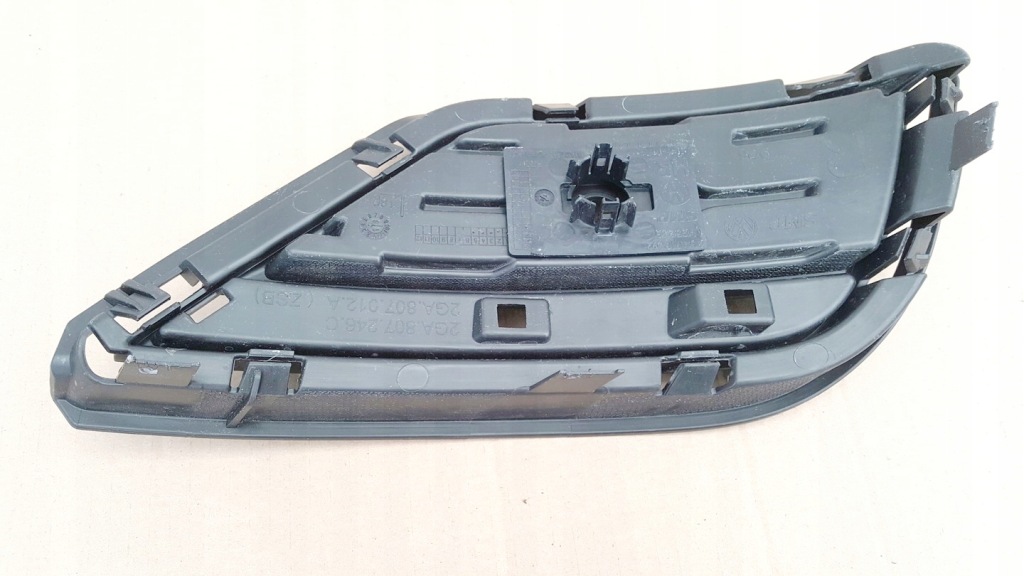 фото №2, Vw t-roc 2ga решітка бампера права задня 2ga807246c