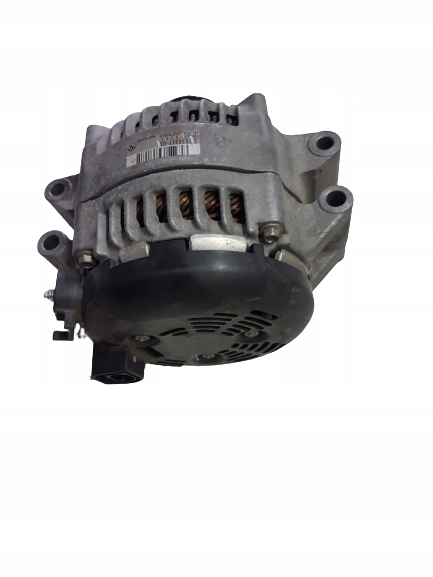 Bmw f30 f32 генератор 7638337-03 Цена