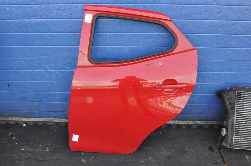 фото №1, Toyota aygo ii дверь левый задняя задние