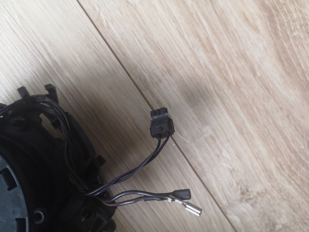 фото №2, Opel crossland x правое складной ассистент 11 pin