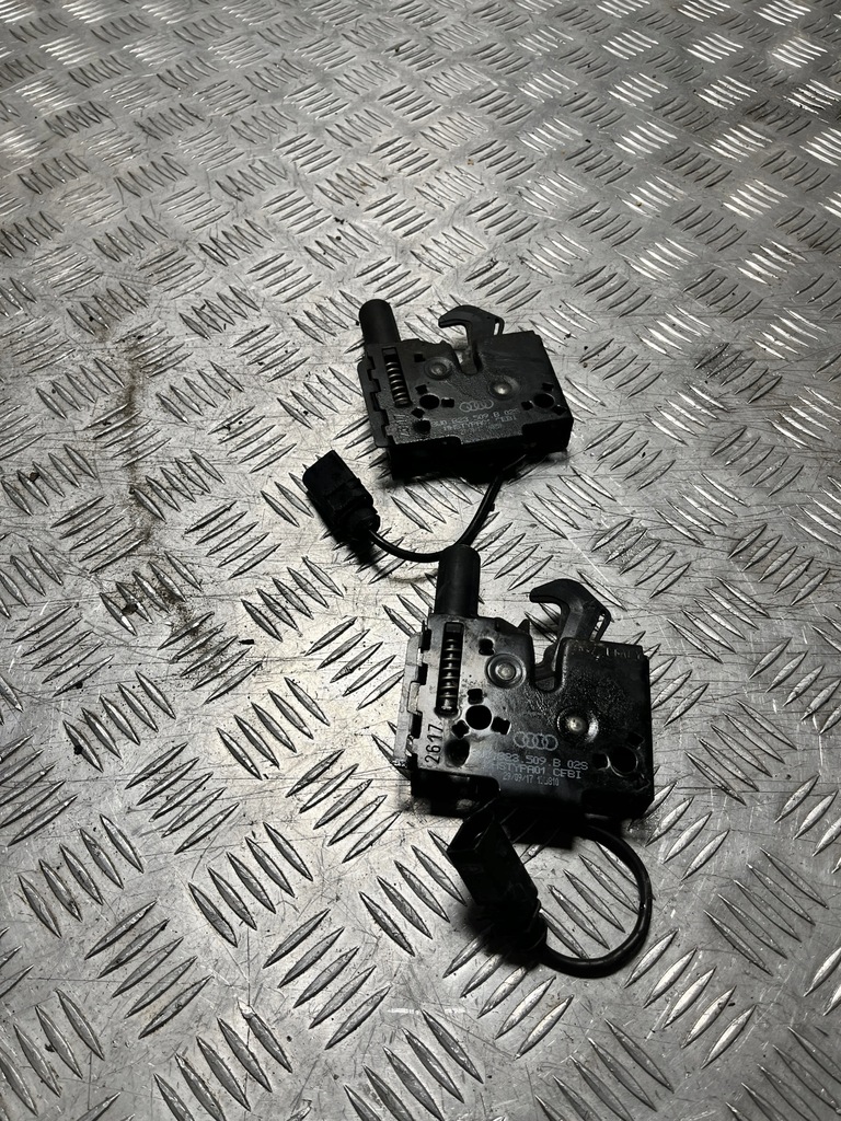 фото №1, Audi a4 s4 b8 8w0 замок капот перед