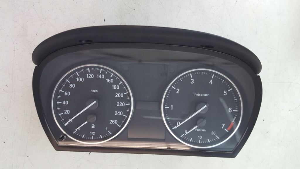 фото №1, Счетчик приборы bmw оригинальный номер 9220955