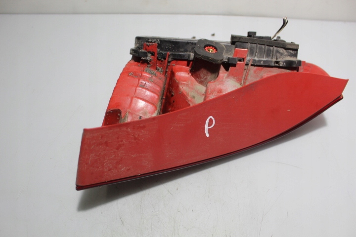 Лампа правая задняя renault clio ii lift Доставка