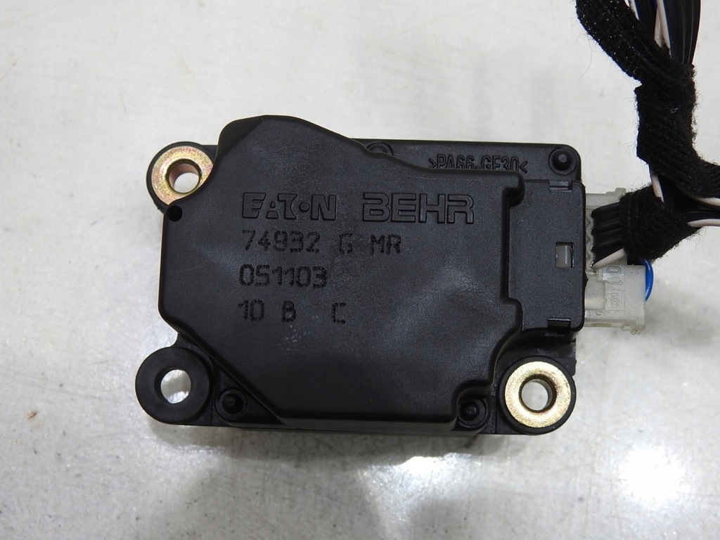 фото №8, Моторчик отопителя volvo xc90 i 74932g