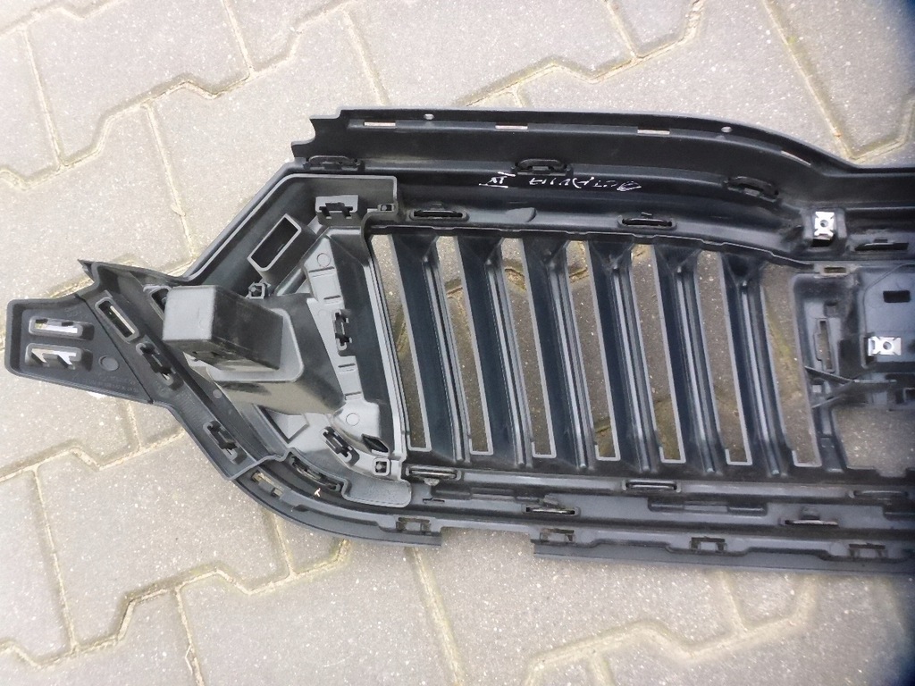фото №12, Skoda octavia iv 4 20- решітка радіатора решітка радіатора оригінал