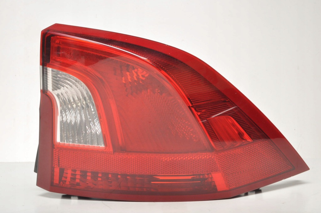 фото №1, Volvo s60 ii лампа правая задняя правый задняя 30796268
