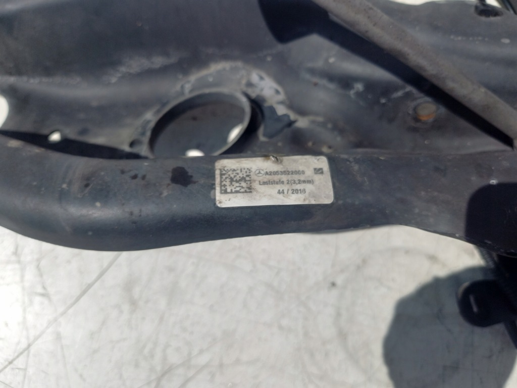 Купить Подвеска левая правое поворотный кулак mercedes w205 a205 купе amg