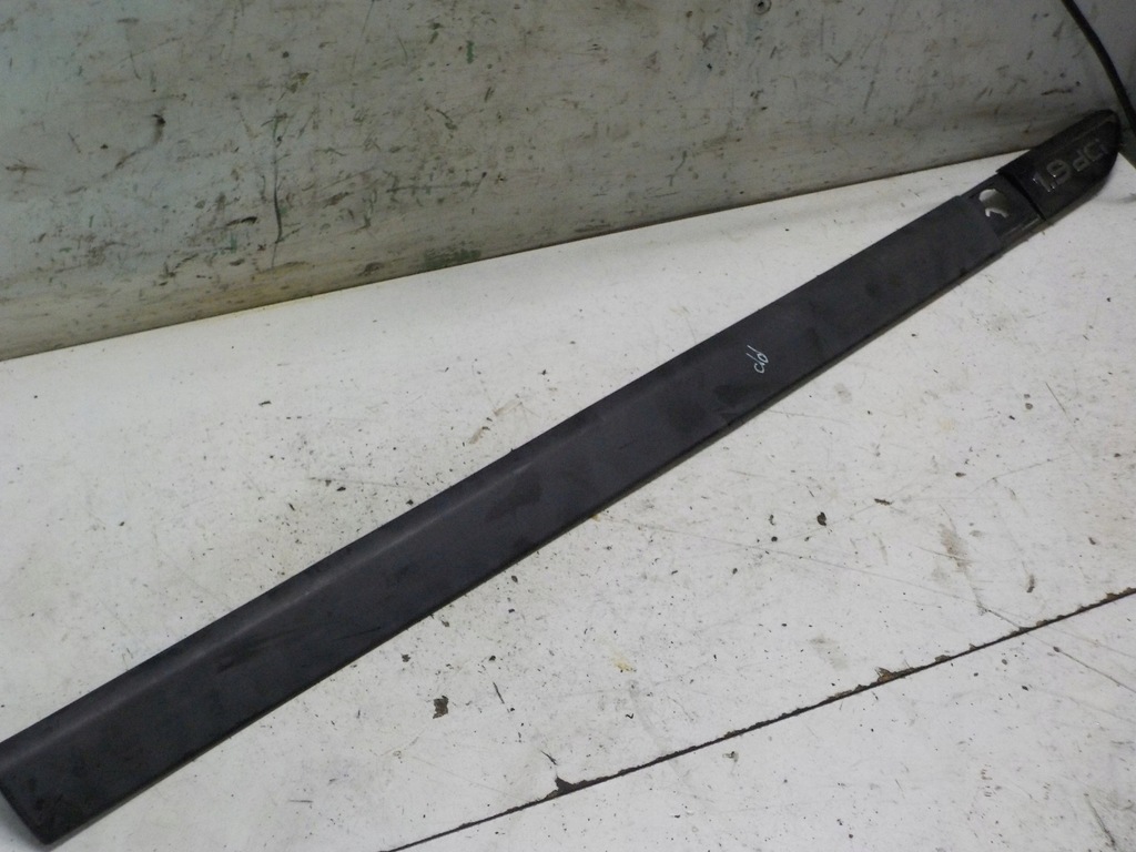 фото №1, Laguna ii молдинг правый перед