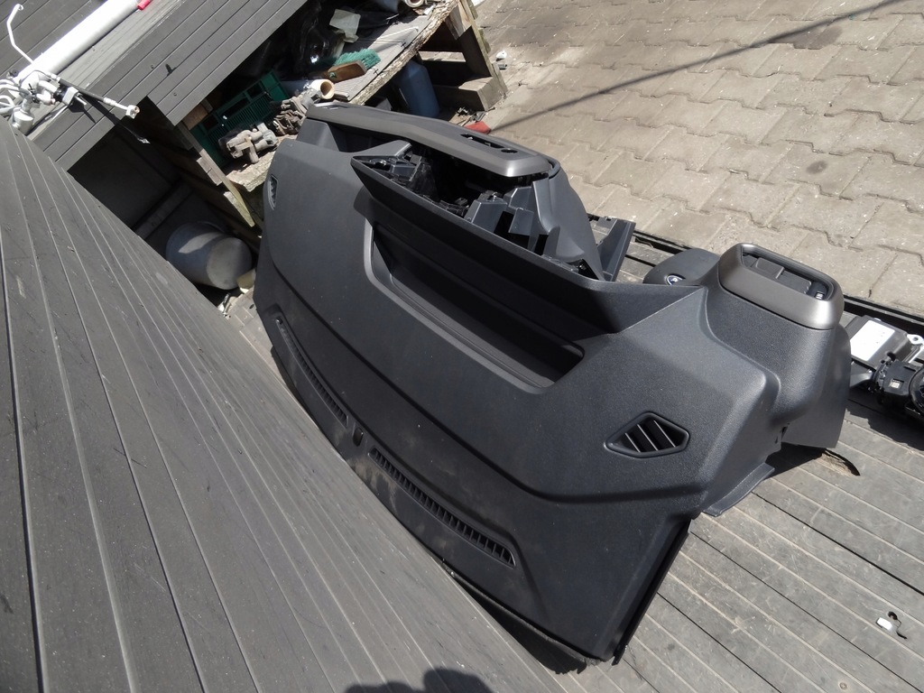 фото №5, Ford transit courier iii mk3 2024 air bag приборная панель подушки безопасности ремни europa