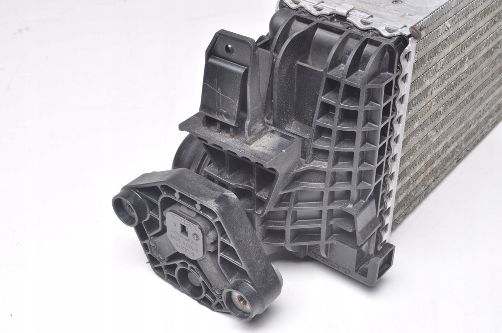 фото №10, Volvo s60 v60 xc60 xc90 v90 s90 d5 радіатор повітря інтеркулер 31338306