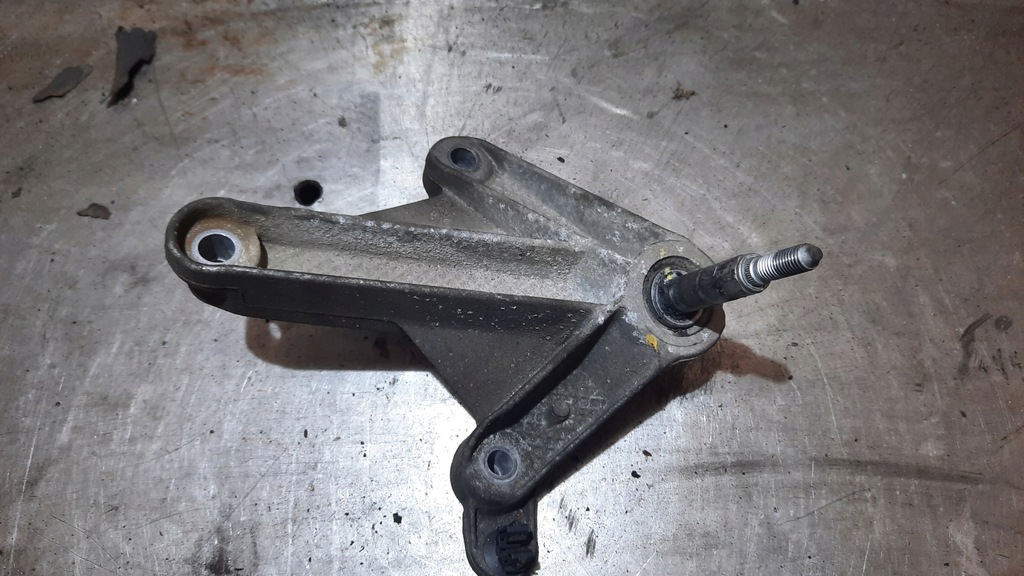 фото №1, Кронштейн коробки передач 8200043084 renault modus