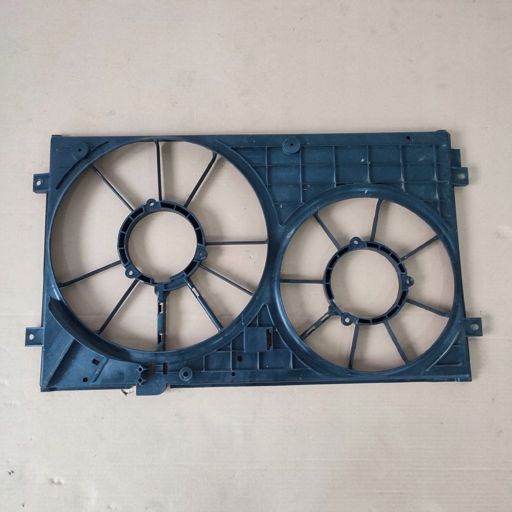 фото №1, Корпус вентиляторов vw audi skoda 1k0121207t