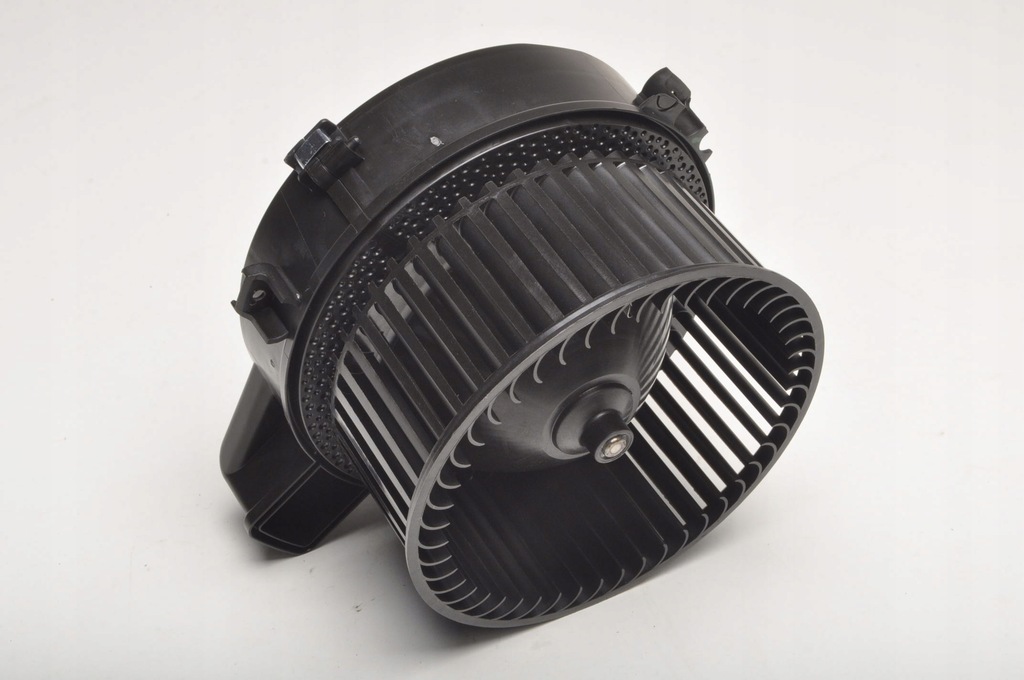 фото №1, Volvo xc60 ii вентилятор обдув f011500123 0130309506