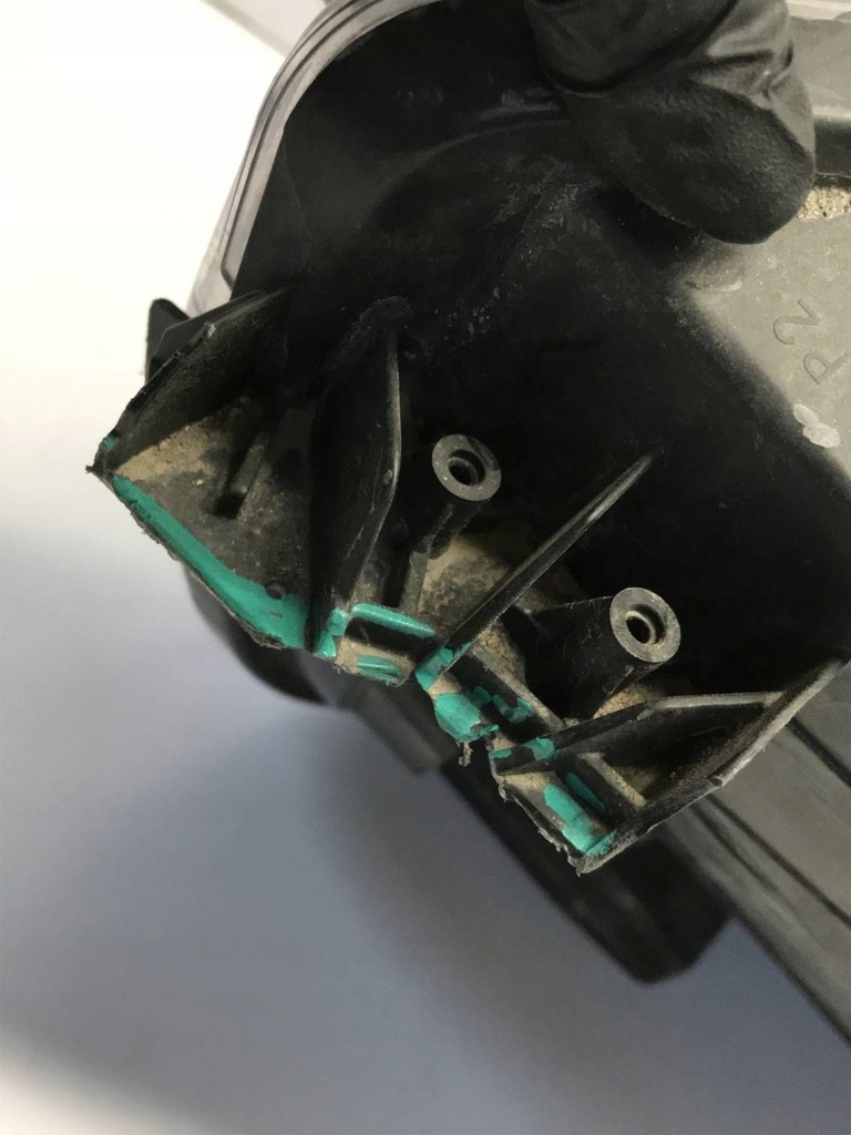 фото №12, Opel combo e 18- лампа правая перед 9816825480