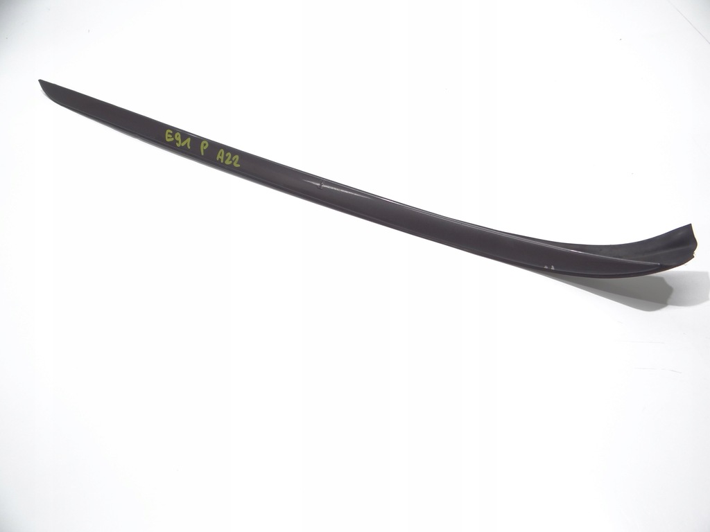 фото №1, Молдинг скло лобове права bmw e91 a22