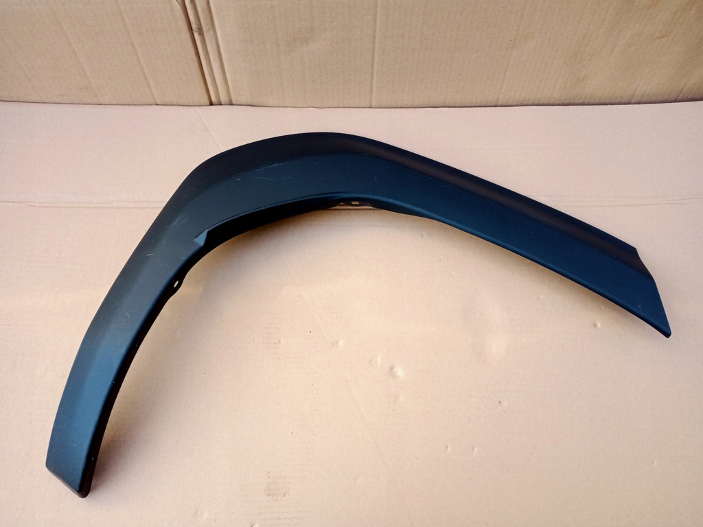 фото №1, Toyota yaris cross правая молдинг крыла задняя