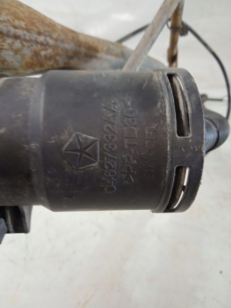 фото №14, Town country 10- 20 труба заливной топлива usa