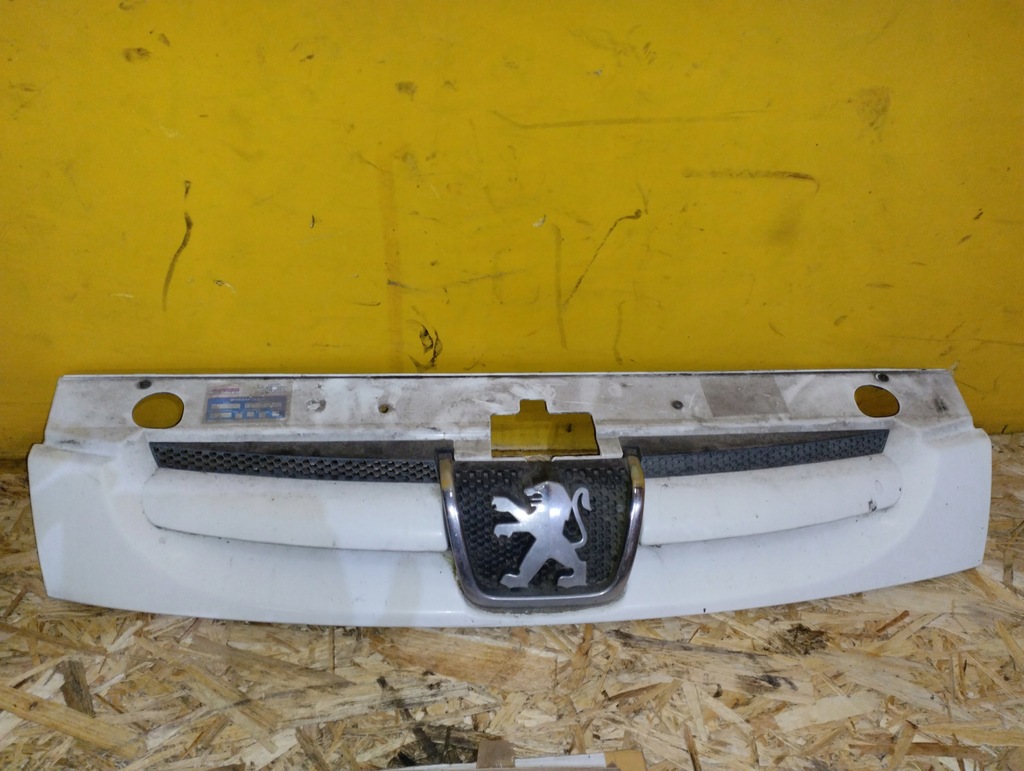 фото №1, Решётка радиатора решётка радиатора peugeot partner lift