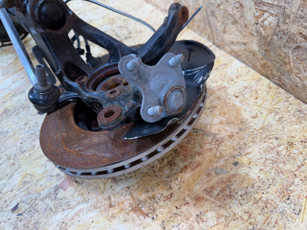 Подвеска амортизатор поворотный кулак правый  перед audi a3 8y 1.5tsi 5wa413023aj с Разборки