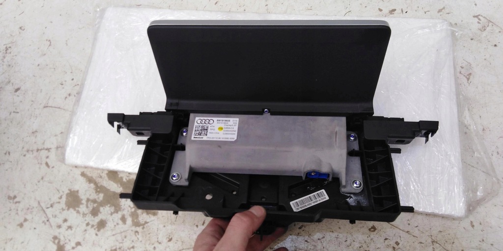 фото №11, Audi a5 8w дисплей екран lcd підйомник 8w1919605