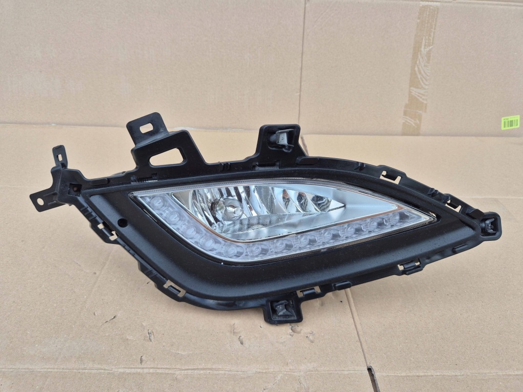 фото №1, Hyundai i20 i lift 12- противотуманная фара лампа противотуманная правая передняя