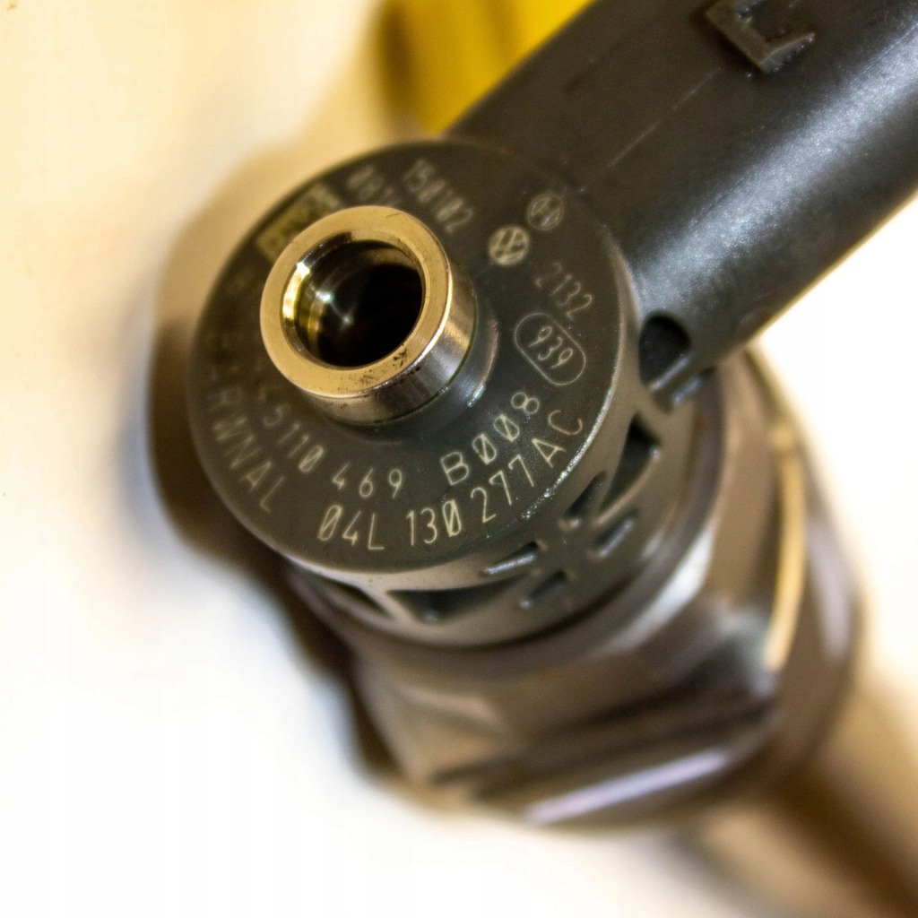 фото №6, Audi q3 8u 2015 форсунка топлива