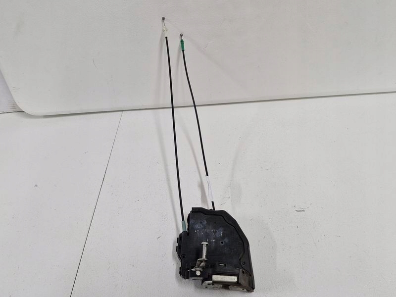 фото №1, Toyota matrix 2 ii e140 замок двері лівий задня задній