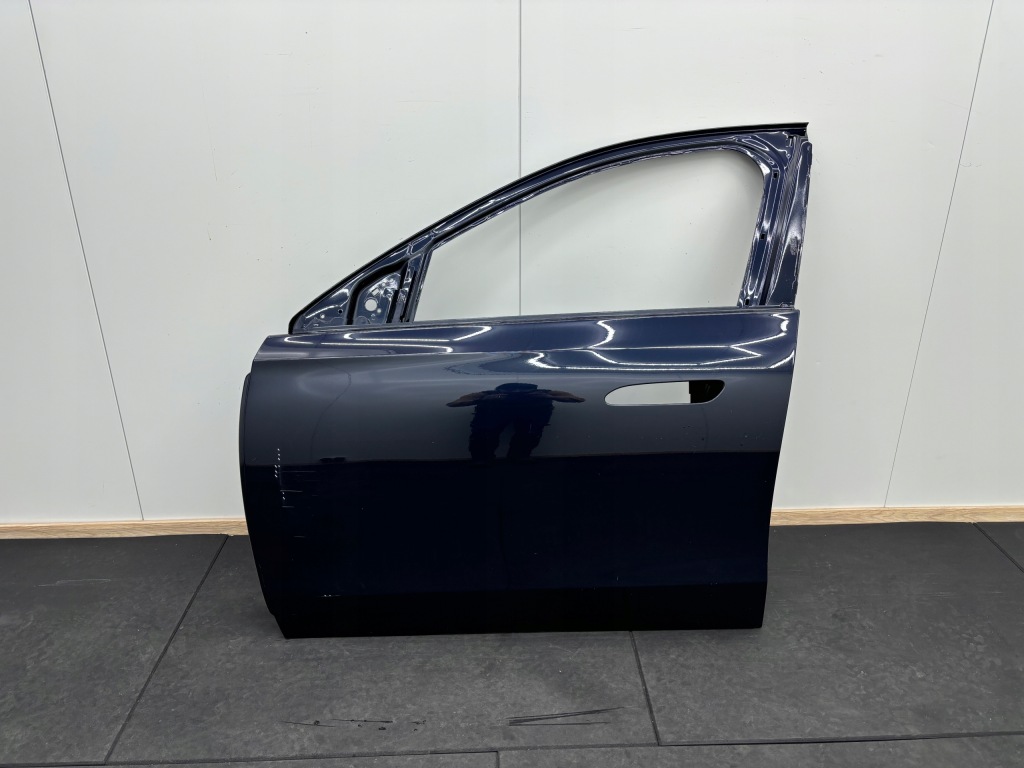 Купити Mercedes e-klasa w214 214 двері ліва передні перед