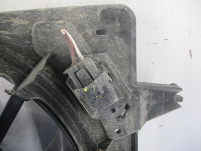 фото №4, Dacia sandero i 1.5dci вентилятор радиатора