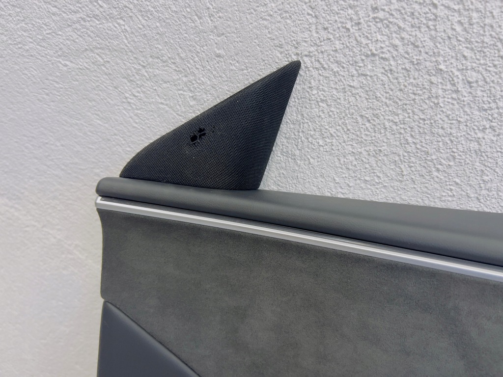 Комплект обивка сидений заднее сиденье туннель tesla model 3 рестайлинг  2023 highland Киев