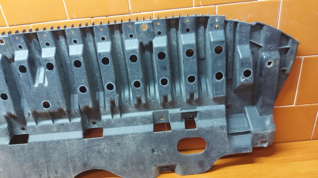 фото №13, Абсорбер захист pod бампер toyota avensis t27 15-18