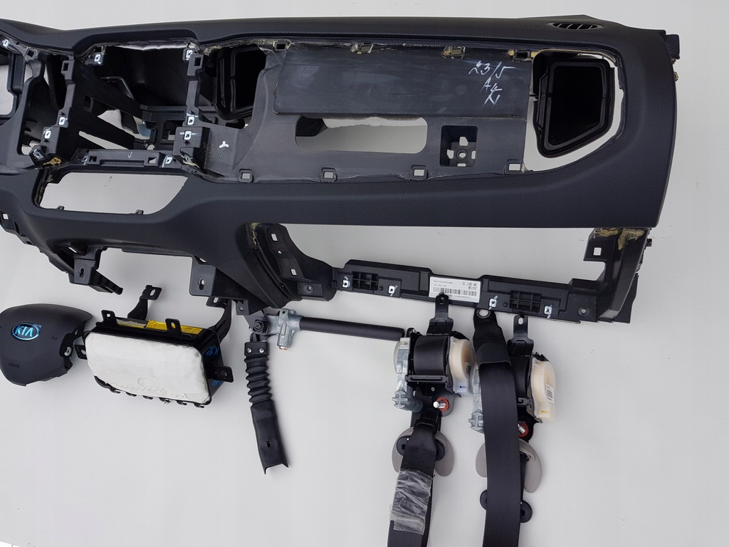 фото №9, Консоль приборная панель приборная панель kia sportage iii 2arbag 2ремни