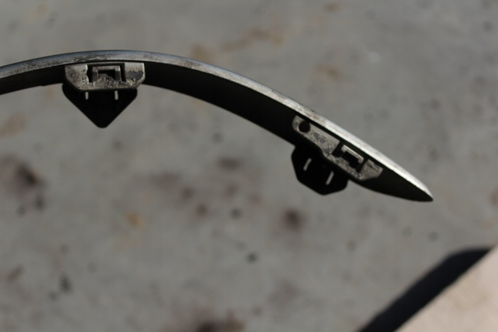 фото №14, Avensis t25 молдинг бампера левый lub правый задняя