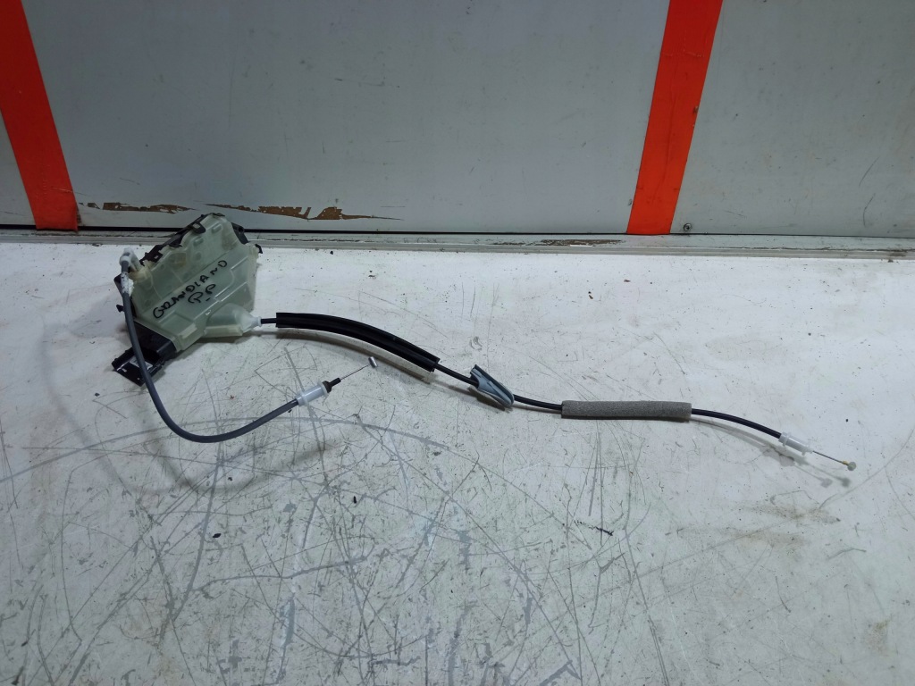 фото №1, Opel grandland x замок двері правих правий перед 16943119