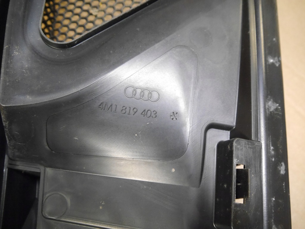 фото №3, Audi q7 4m жабо 4m1819403