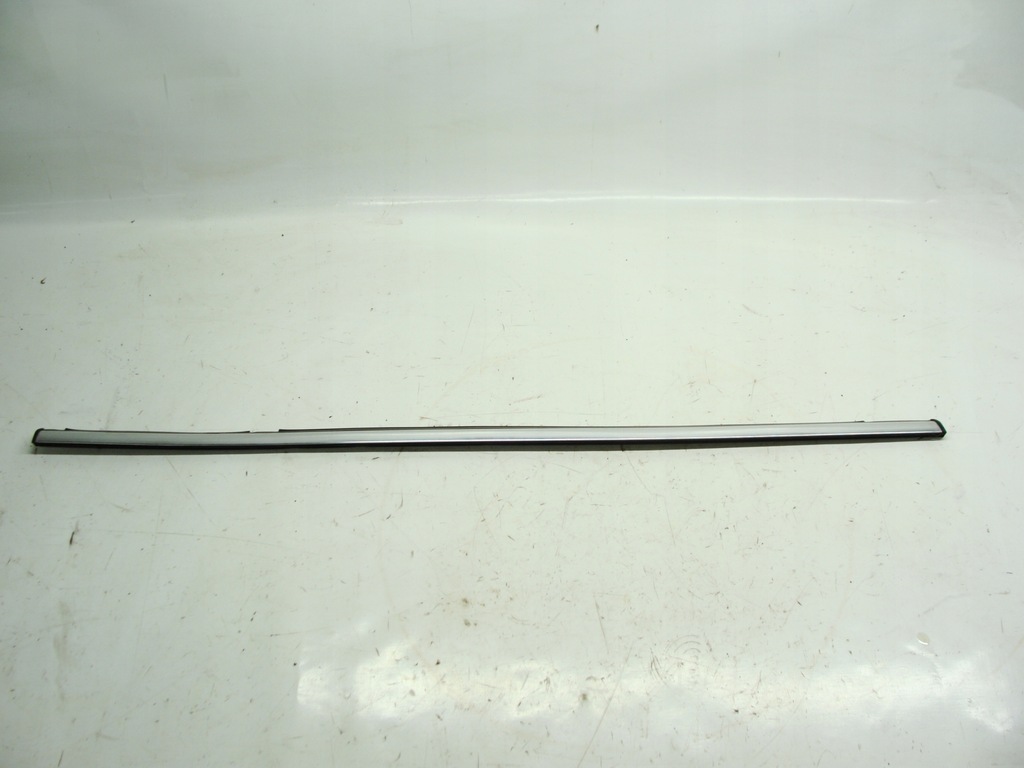 фото №1, Opel vectra c молдинг ущільнювач двері правий задня