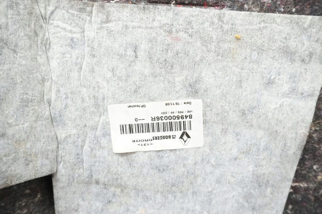 фото №5, Обшивка багажника правый задняя renaul laguna iii coupe