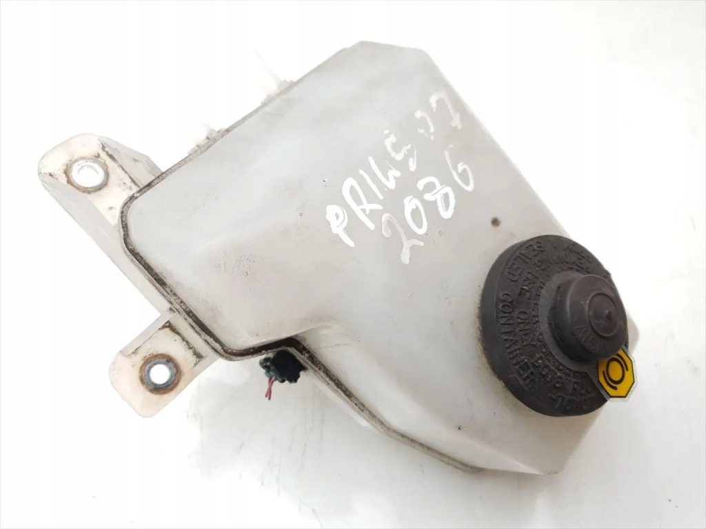 Toyota prius бак рідина гальмівний 1.5 hybrid full hybrid 132311-40120 Зі Шроту