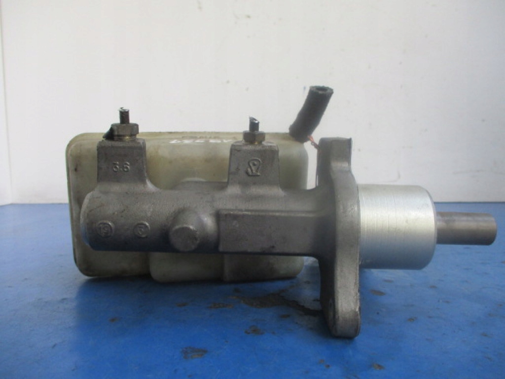 фото №5, Bmw 3 e36 насос гальмівна+ бачок рідина гальмівний