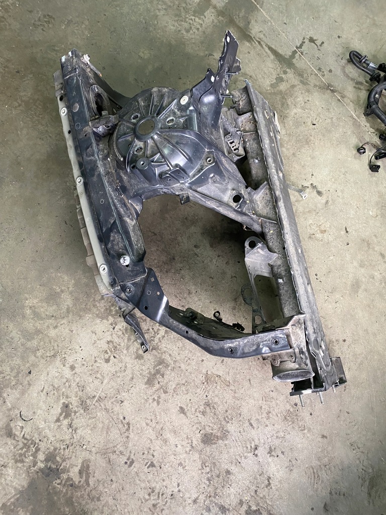 фото №1, Bmw e60 e61 лонжерон права чверть підкрилок