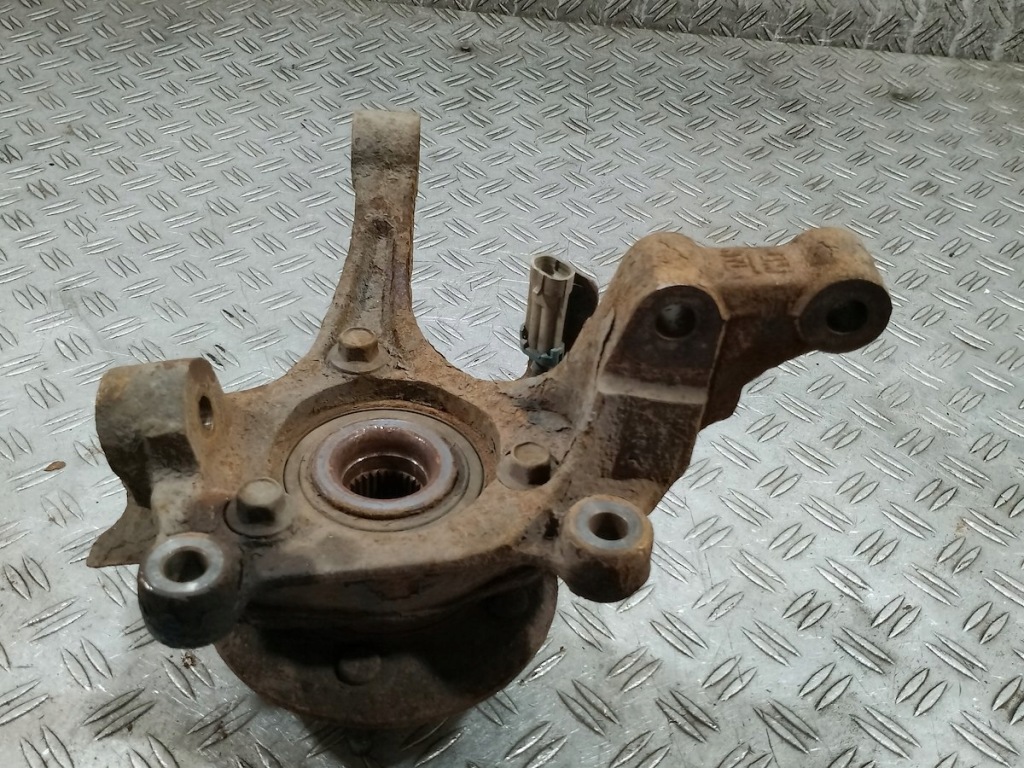 фото №3, Поворотный кулак левый перед opel antara 3.2 v6