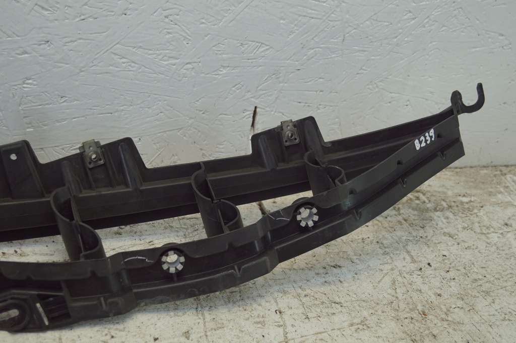 фото №11, Направляющая кронштейн крыла правое bmw x5 e70 7157990