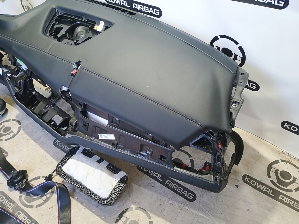 фото №6, Bmw x5 g05 x6 g06 x7 g07 lci lift гладка панель приладів консоль подушка безпеки ремені оригінал