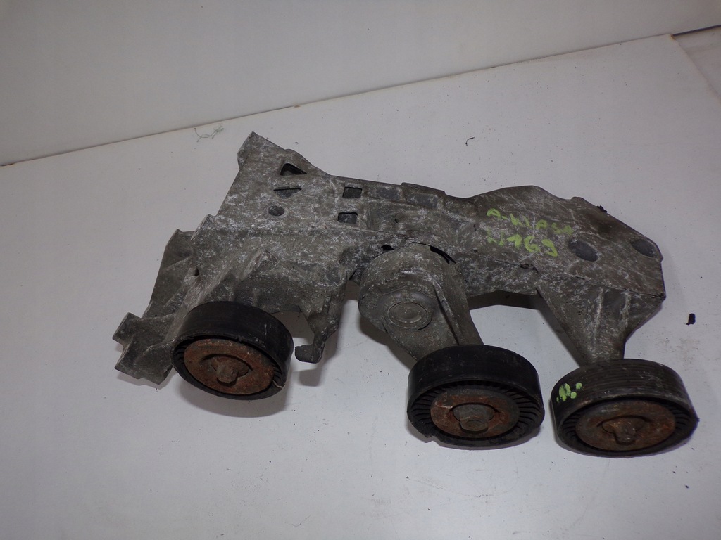 фото №1, Кронштейн подушка двигателя mercedes a-klasa w169